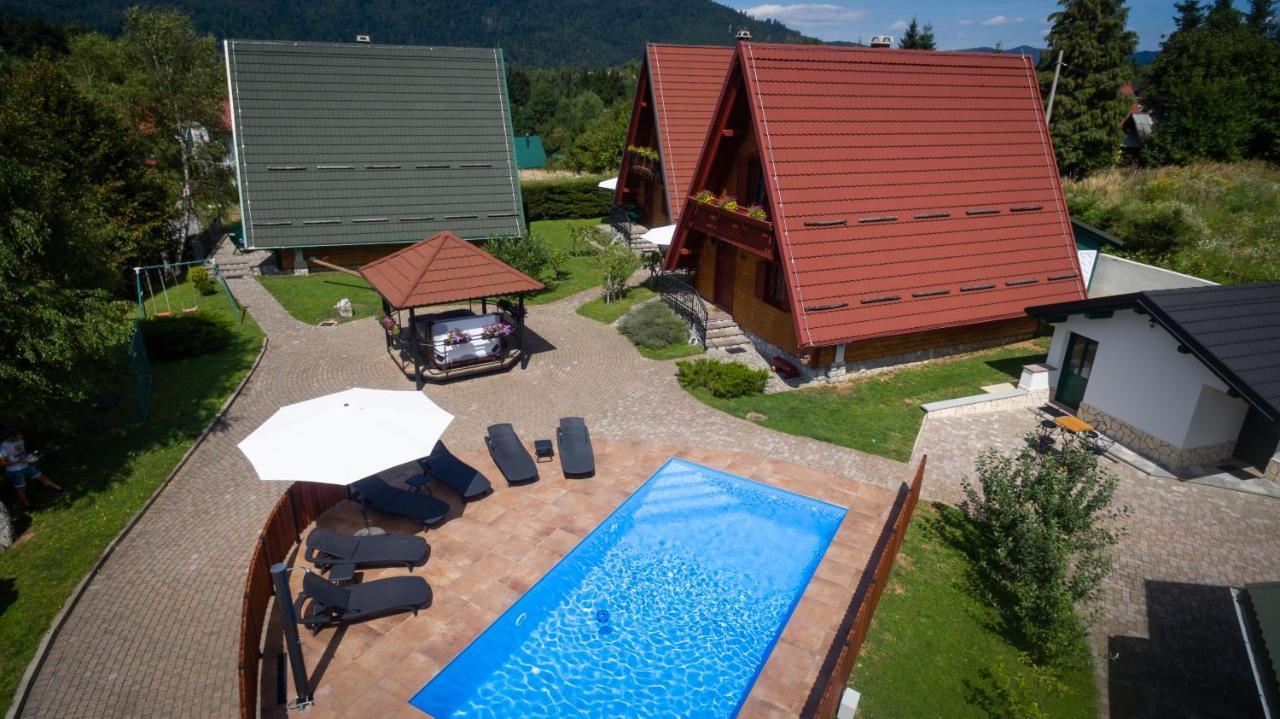 Chalets Runolist Църни Луг Екстериор снимка
