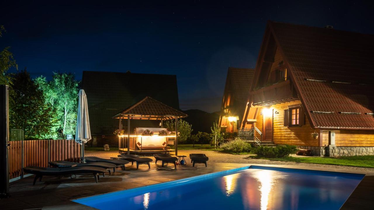 Chalets Runolist Църни Луг Екстериор снимка