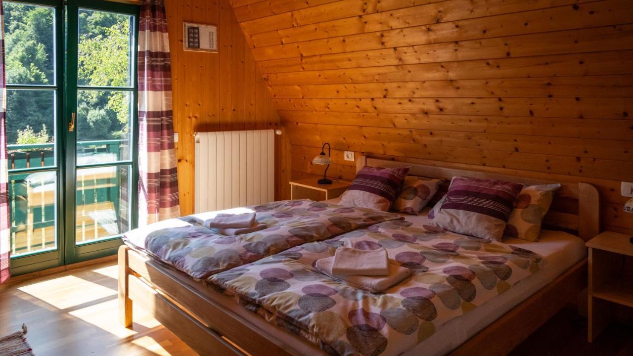 Chalets Runolist Църни Луг Екстериор снимка